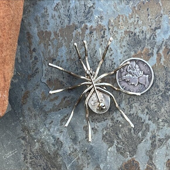 Small Estate Vintage E. Spencer Silver Malachite Protective Spider Brooch - Picture 6 of 15